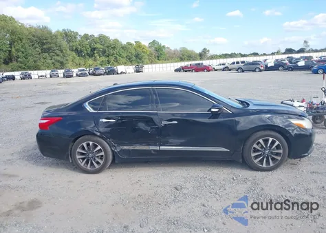 2016 Nissan Altima 2.5 Sv z USA, uszkodzony, nr VIN 1N4AL3AP9GC113985